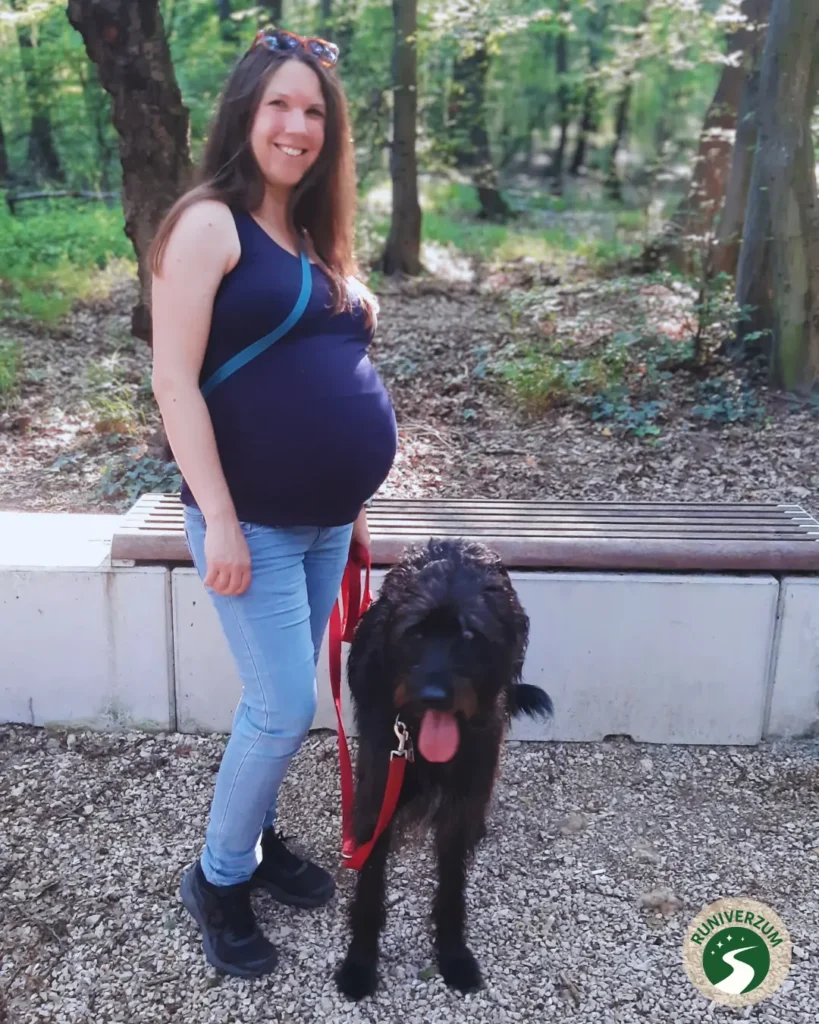 Állapotos futó kutyával