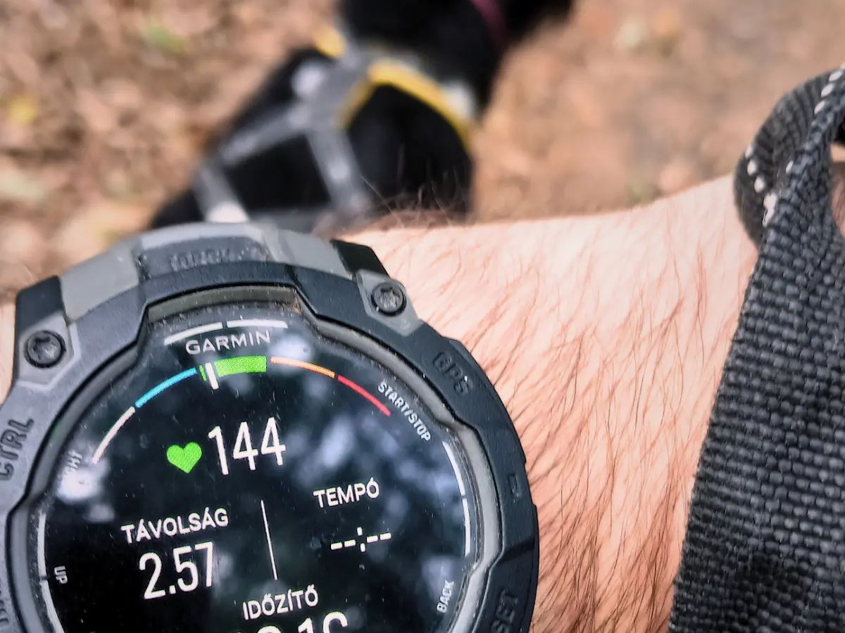 Garmin sportóra zone 2 pulzust mutat